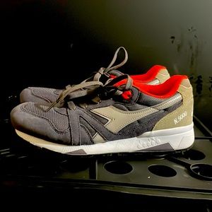 Diadora brand new N9000
